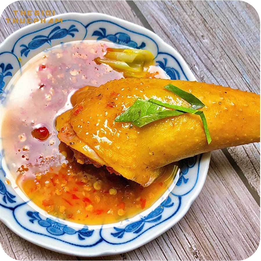 Gà ủ muối gia truyền nữa con thơm ngon